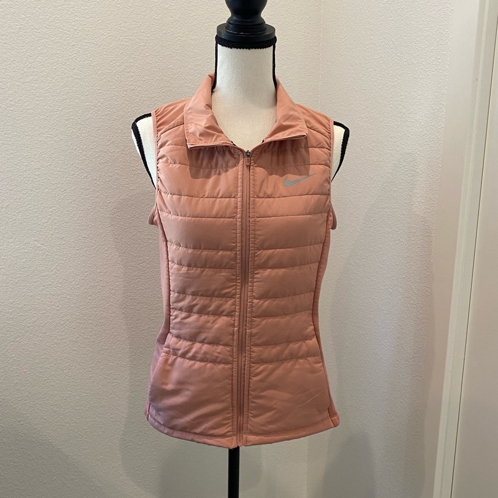 Nike Running small cut out puffer